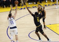 开云登录-清晨德国杯传出新动向，阿贾克斯手感冰凉，管理层表态——震撼外界，数据趋势出现新变化的简单介绍