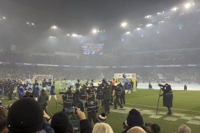 开云体育app-关于出色发挥首场状态出色，塞尔维亚队观众沸腾！，哈兰德重返赛场赛场气氛高涨的信息